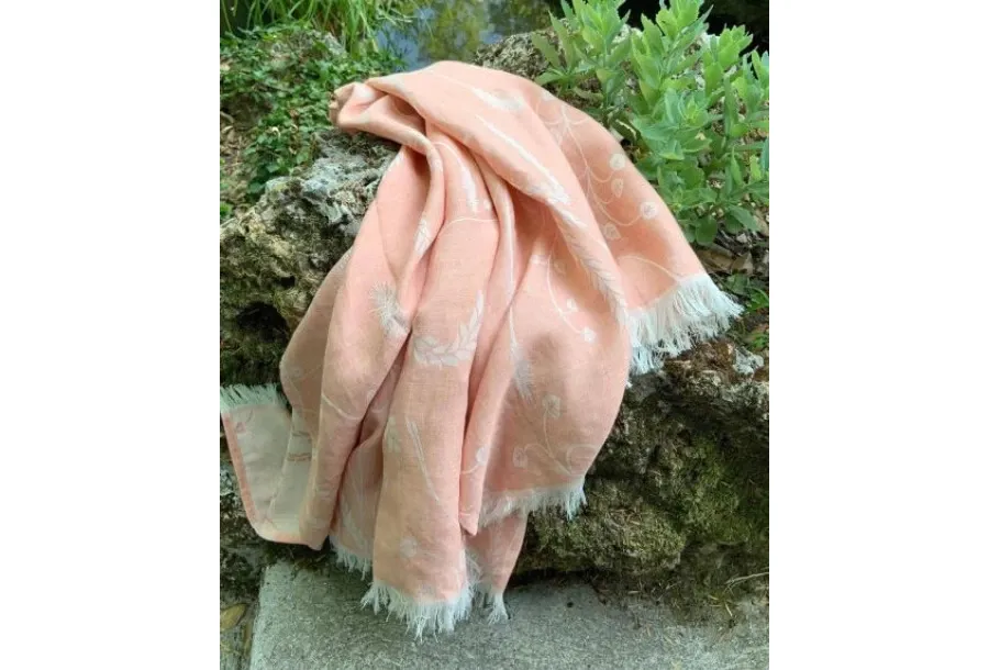 obrazek 6 Unikatowy kocyk, pled Chausey Rose 130x170 cm