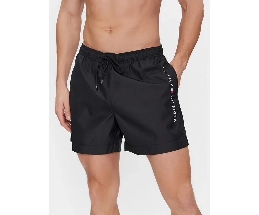 obrazek 1 Tommy Hilfiger Szorty kąpielowe UM0UM03258 Czarny Regular Fit
