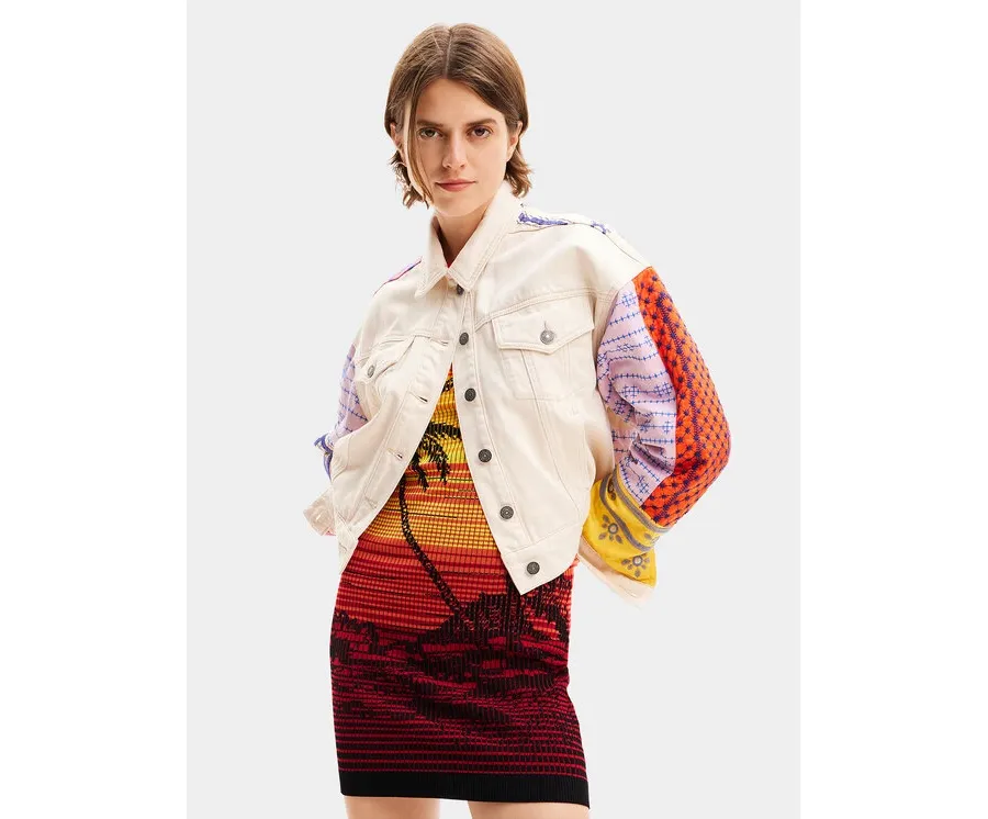 obrazek 1 Desigual Kurtka jeansowa Julie 24SWED02 Écru Regular Fit