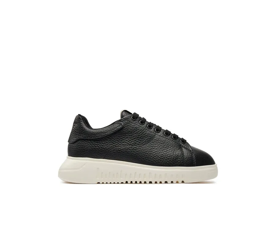 obrazek 1 Emporio Armani Sneakersy X3X024 XF768 00002 Czarny