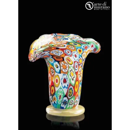 Zdjęcie Elegancki wazon ze szkła Murano