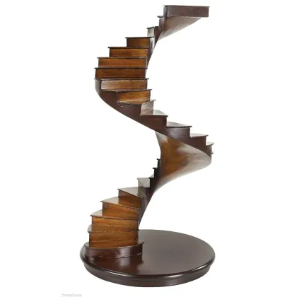 Zdjęcie Model spiralnych schodów z drewna sosny - Authentic Models