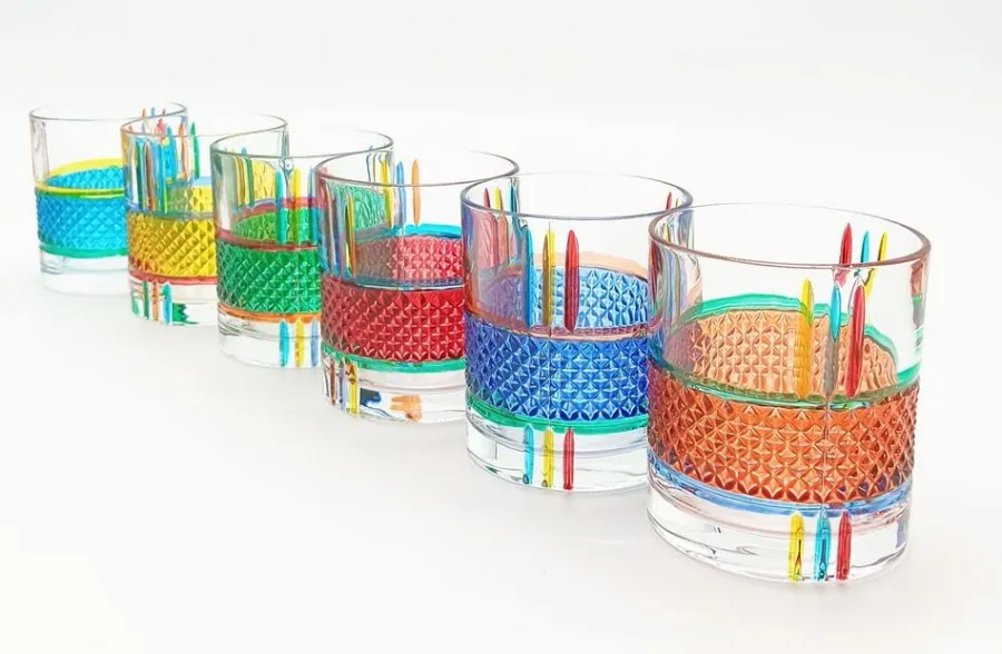 obrazek 2 Kolorowy zestaw 6 szklanek z kolekcji Diamonds 340ml