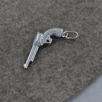 Picture Silver original pendant in the revolver's chest