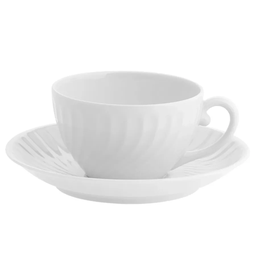 obrazek 1 Filiżanka do herbaty ze spodkiem z porcelany Sagres z płaskorzeźbowym motywem tworzącym morską falę - Vista Alegre