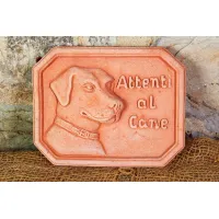 Zdjęcie Gliniana tabliczka z napisem