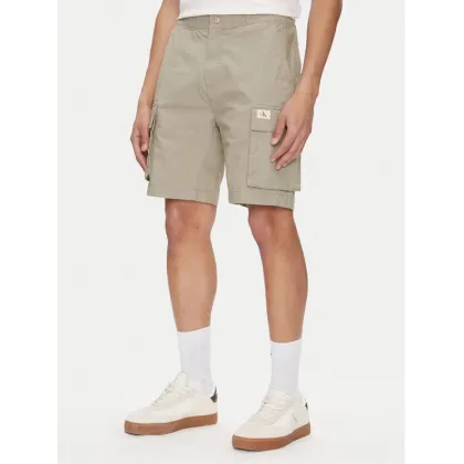 Zdjęcie Calvin Klein Jeans Szorty materiałowe J30J327376 Zielony Regular Fit