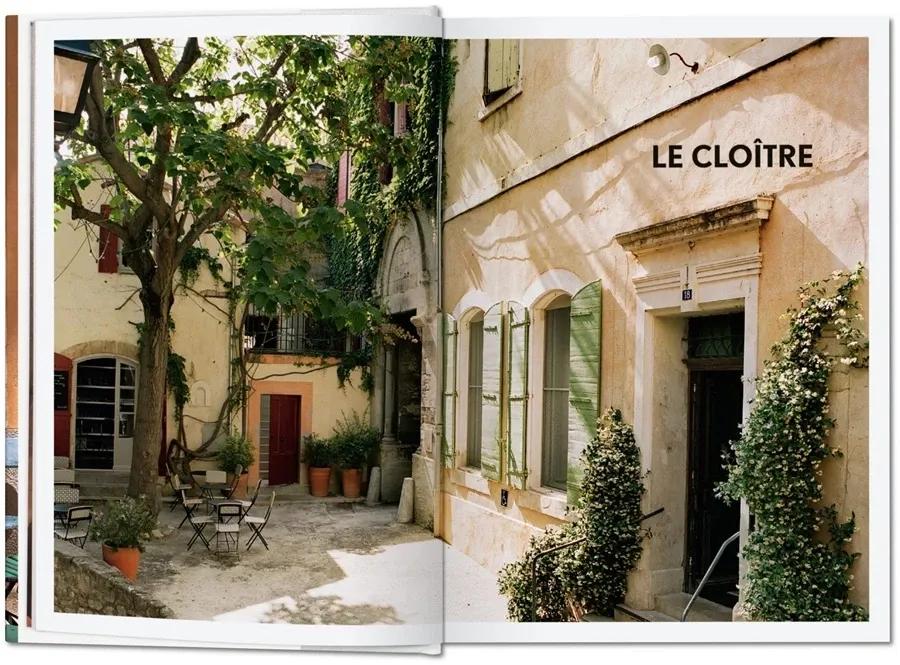 obrazek 2 Książka Living in Provence - Taschen