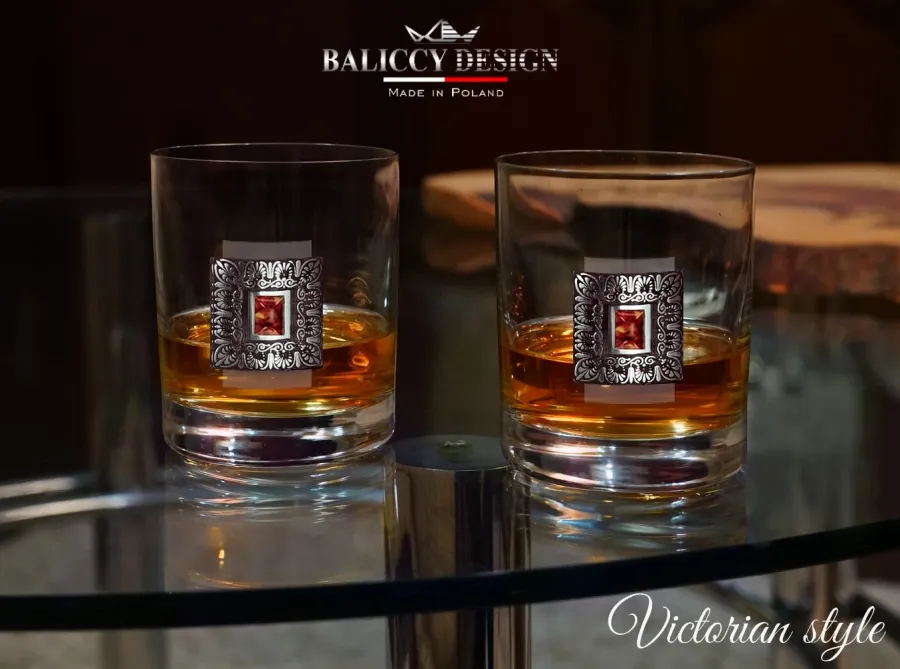 Szklanki do whisky z bursztynem