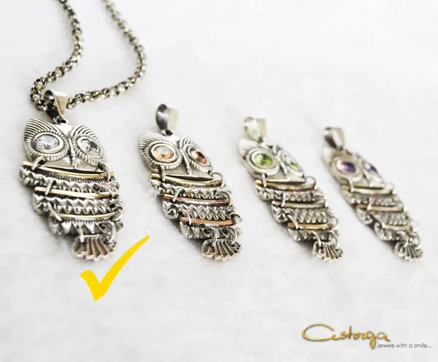 picture 2 Owl pendant made of silver with gold details and yellow zirconia crystals