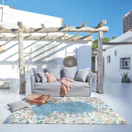 Zdjęcie Dywan do wnętrza lub na zewnątrz Cretegny