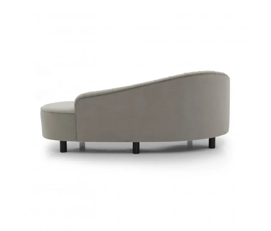 obrazek 2 Nieszablonowa elegancka sofa w nowoczesnym stylu - Sevensedie