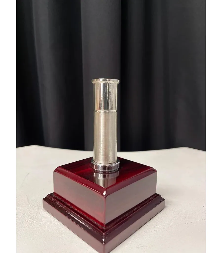 obrazek 3 Figurka w kształcie naboju