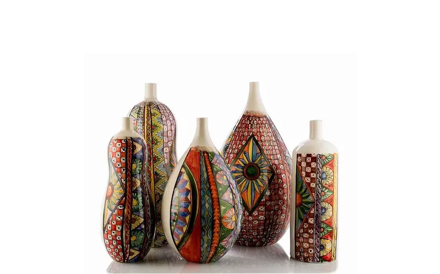 obrazek 4 Wyjątkowy ceramiczny wazon o obłym kształcie