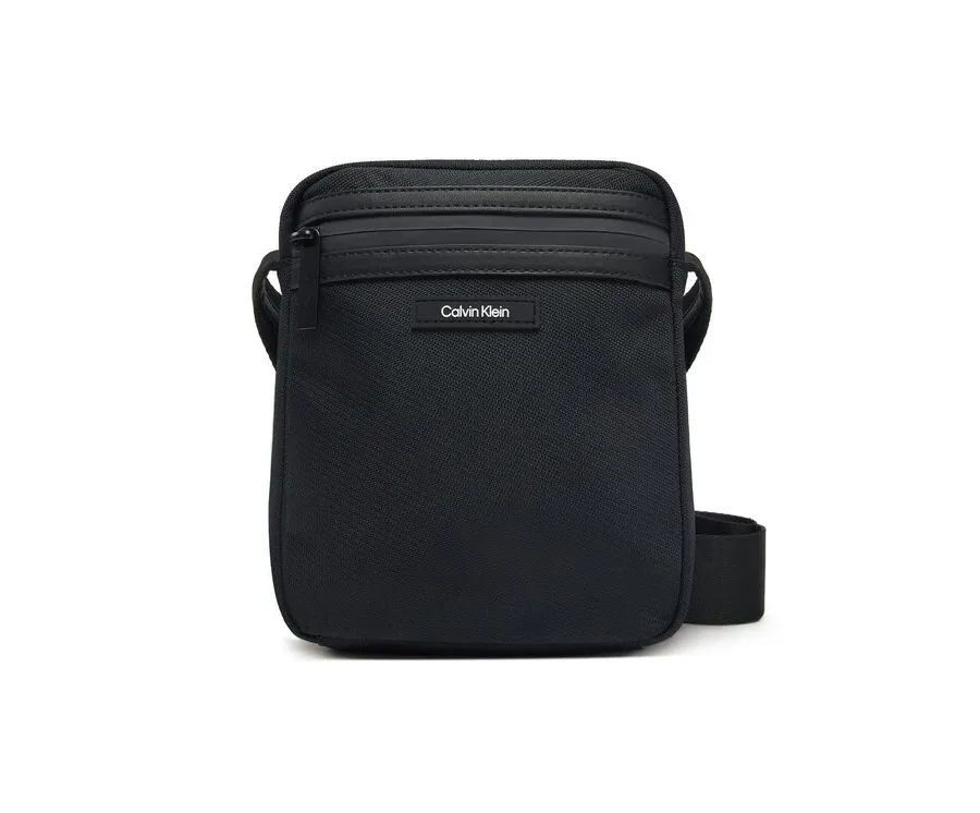 obrazek 1 Calvin Klein Saszetka K50K512884 Czarny