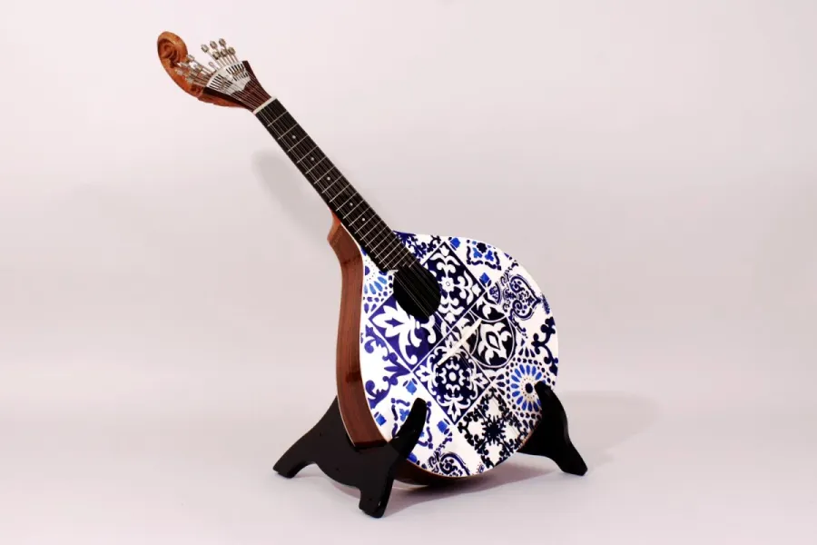 picture 6 Designer wooden guitar - Malabar
