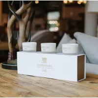 Picture Set of luxury beeswax candles - Rathbornes 1488