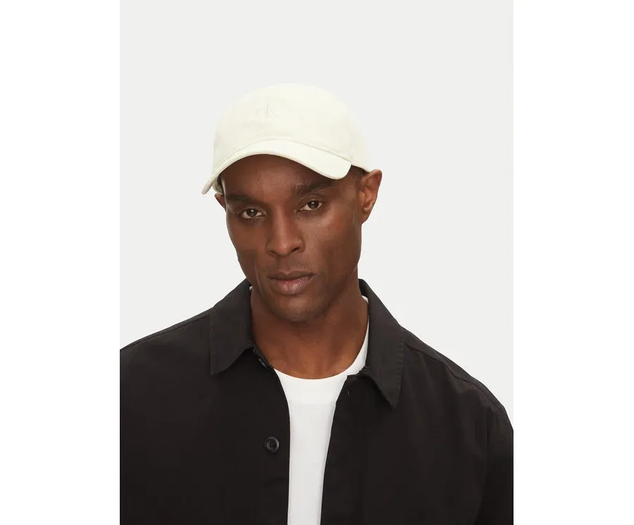 obrazek 1 Calvin Klein Czapka z daszkiem 6 Panel Small Monogram LV04G5002G Beżowy