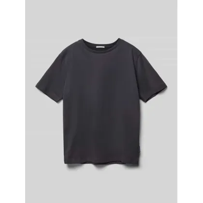 Zdjęcie T-shirt z nadrukowanym motywem