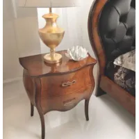 Zdjęcie Włoski stolik nocny do sypialni