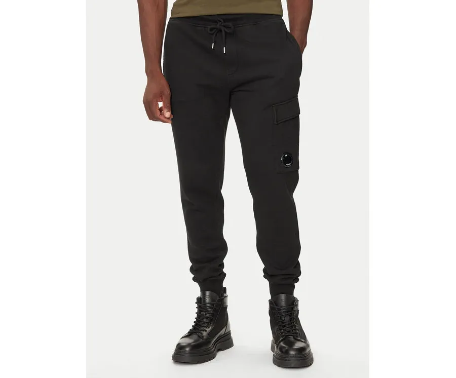 obrazek 1 C.P. Company Spodnie dresowe 18CMSP017A005086W Czarny Regular Fit