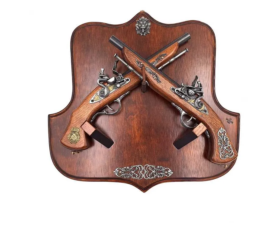 obrazek 1 Repliki 2 Pistoletów skałkowych na wieszaku – do powieszenia na ścianę