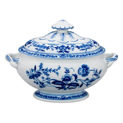Zdjęcie Stylowa porcelanowa waza z kolekcji Margão z klasycznym roślinnym wzorem - Vista Alegre