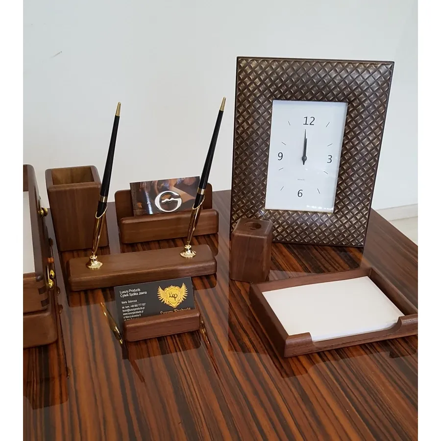 picture 3 Exclusive wooden watch to the salon by Giemme brand
