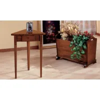 Picture A small triangular table - a classic piece of furniture from Italy - Fratelli Mirandola