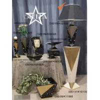Zdjęcie Zjawiskowa ceramiczna lampa w kolorze czarnej platyny