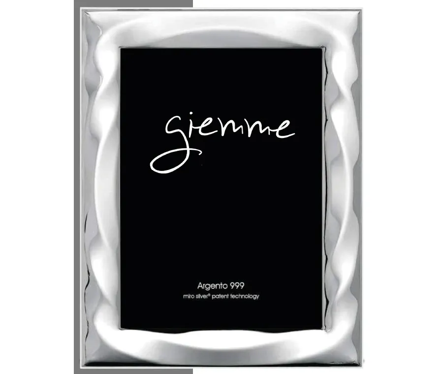 picture 1 Elegant silver photo frame 9x13 cm with wavy decoration