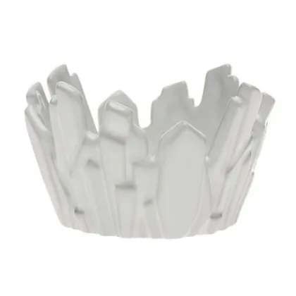 Picture An avant-garde ceramic bowl with an irregular shape - Byfly