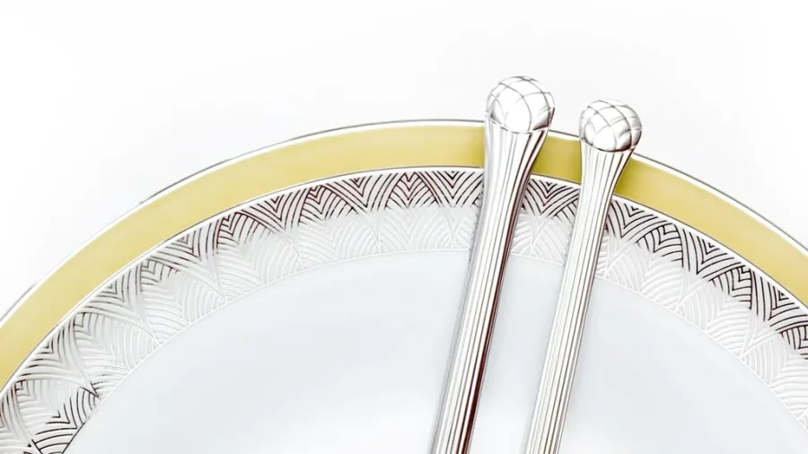 obrazek 3 Bardzo ekskluzywna porcelana stołowa dla 12 osób - Porcel