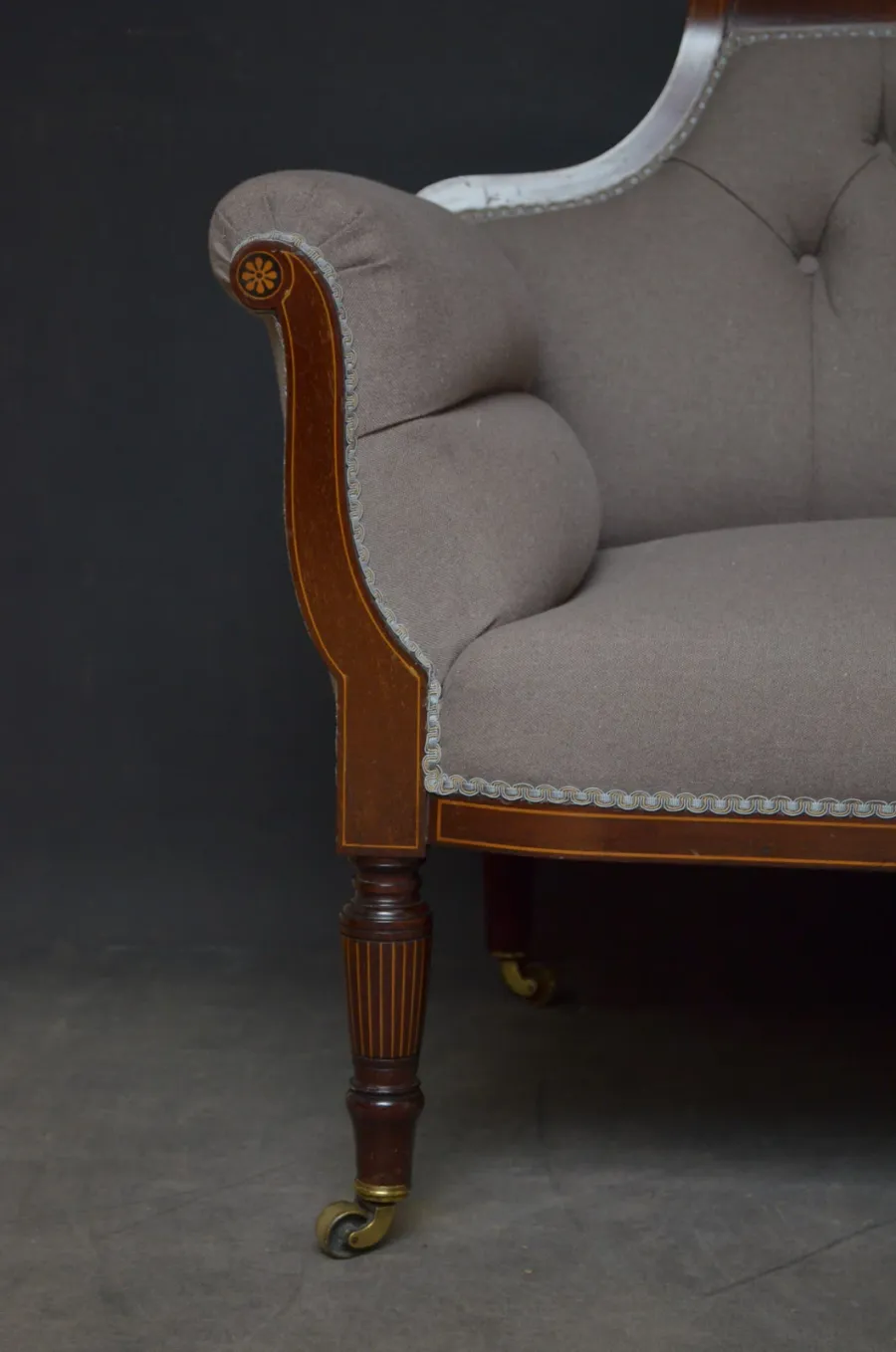 obrazek 7 Mahoniowa, późnowiktoriańska sofa - antyk z 1890 roku po renowacji