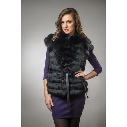 Picture Luxurious short vest made of arctic fox fur - A&A Vesa