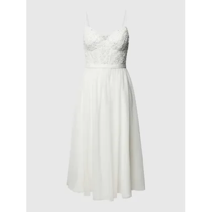 Zdjęcie Suknia ślubna z dekoltem w kształcie serca