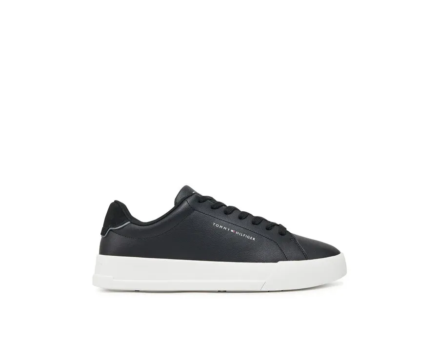 obrazek 1 Tommy Hilfiger Sneakersy Th Court Lth Detail Ess FM0FM05367 Czarny