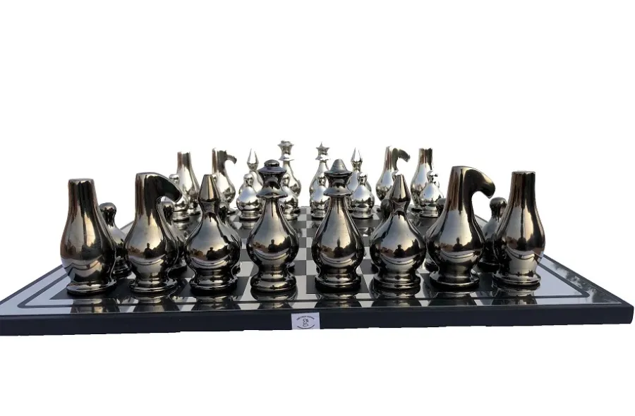 obrazek 4 Elegancki zestaw szachowy idealny na prezent - The Chess Empire
