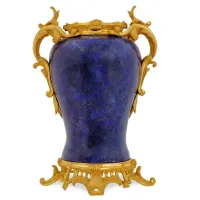 Picture Amazing decorative vase made of lapis lazuli stone