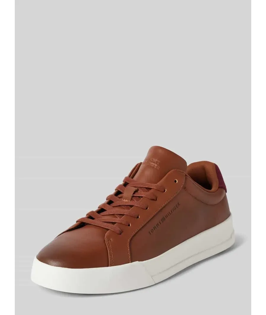 obrazek 1 Sneakersy skórzane z detalem z logo