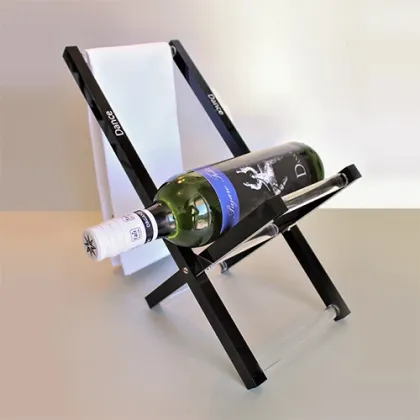 Zdjęcie Elegancki stojak na wino