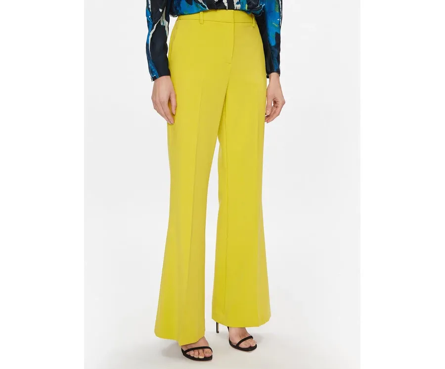obrazek 1 DKNY Spodnie materiałowe UK3PX024 Żółty Regular Fit