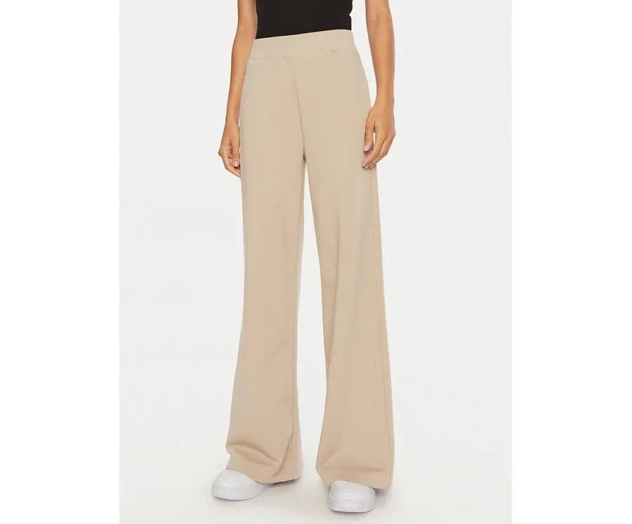 obrazek 1 Calvin Klein Jeans Spodnie dresowe J20J222597 Beżowy Relaxed Fit