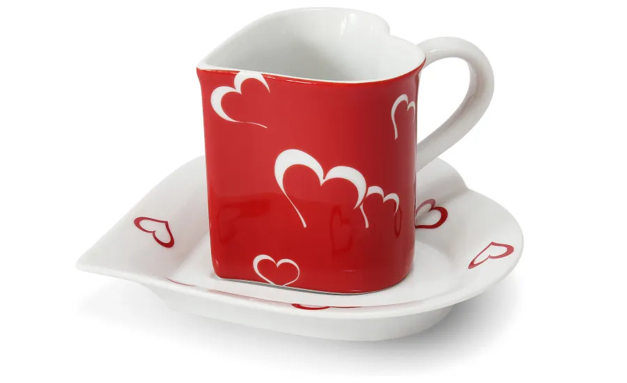 obrazek 1 Filiżanka ze spodkiem z porcelany w kształcie serca na Walentynki – wariant 2 – Leander