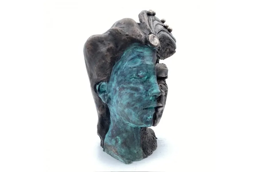 obrazek 2 Luksusowe popiersie Bogini Nocy - idealna ozdoba na prezent