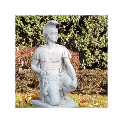 Zdjęcie Klasyczna rzeźba Centuriona do ogrodu - Italpark