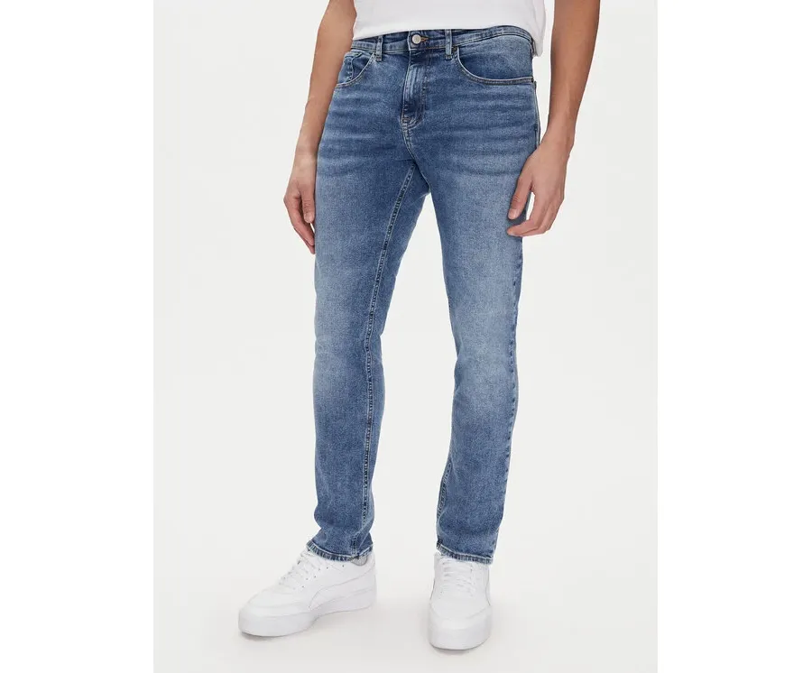 obrazek 1 Tommy Jeans Jeansy Scanton DM0DM21378 Niebieski Slim Fit