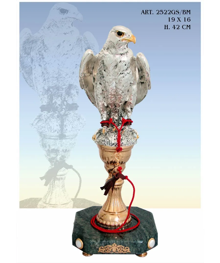 obrazek 1 Włoska figura orła na złotej podstawie