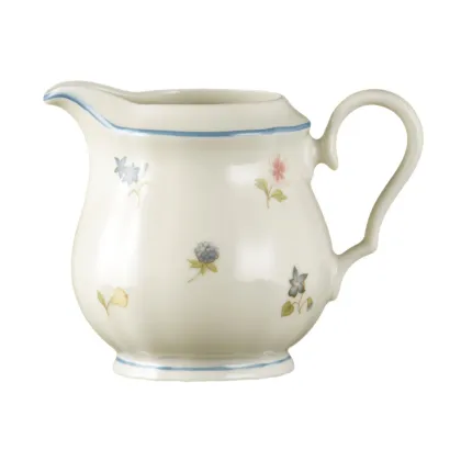 Picture Porcelain milk jug decorated with a subtle floral motif - Seltmann Weiden