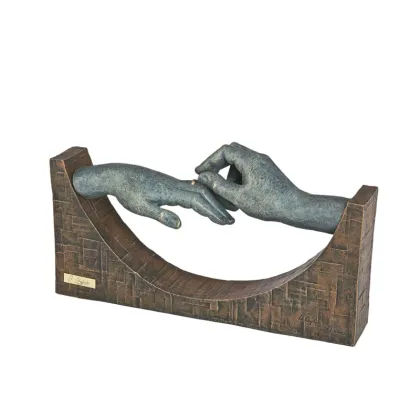 Zdjęcie Piękna statuetka doskonała na rocznicę - oświadczyny